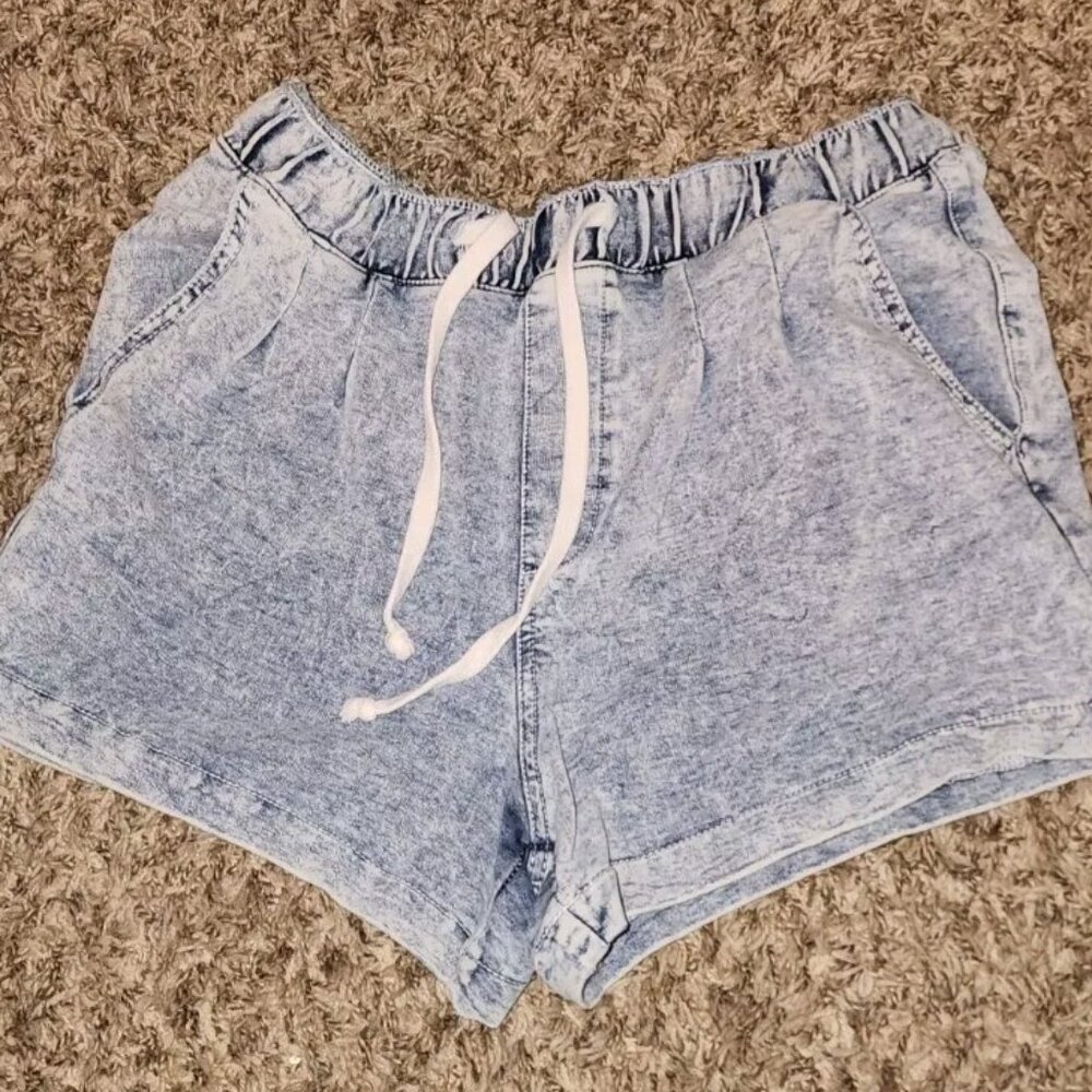 1511 Inc  W High Rise Pleated Drawstring Shorts Acid wash 80's / 90's Size S